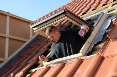 Pose de fenêtres de toit Velux à Atton